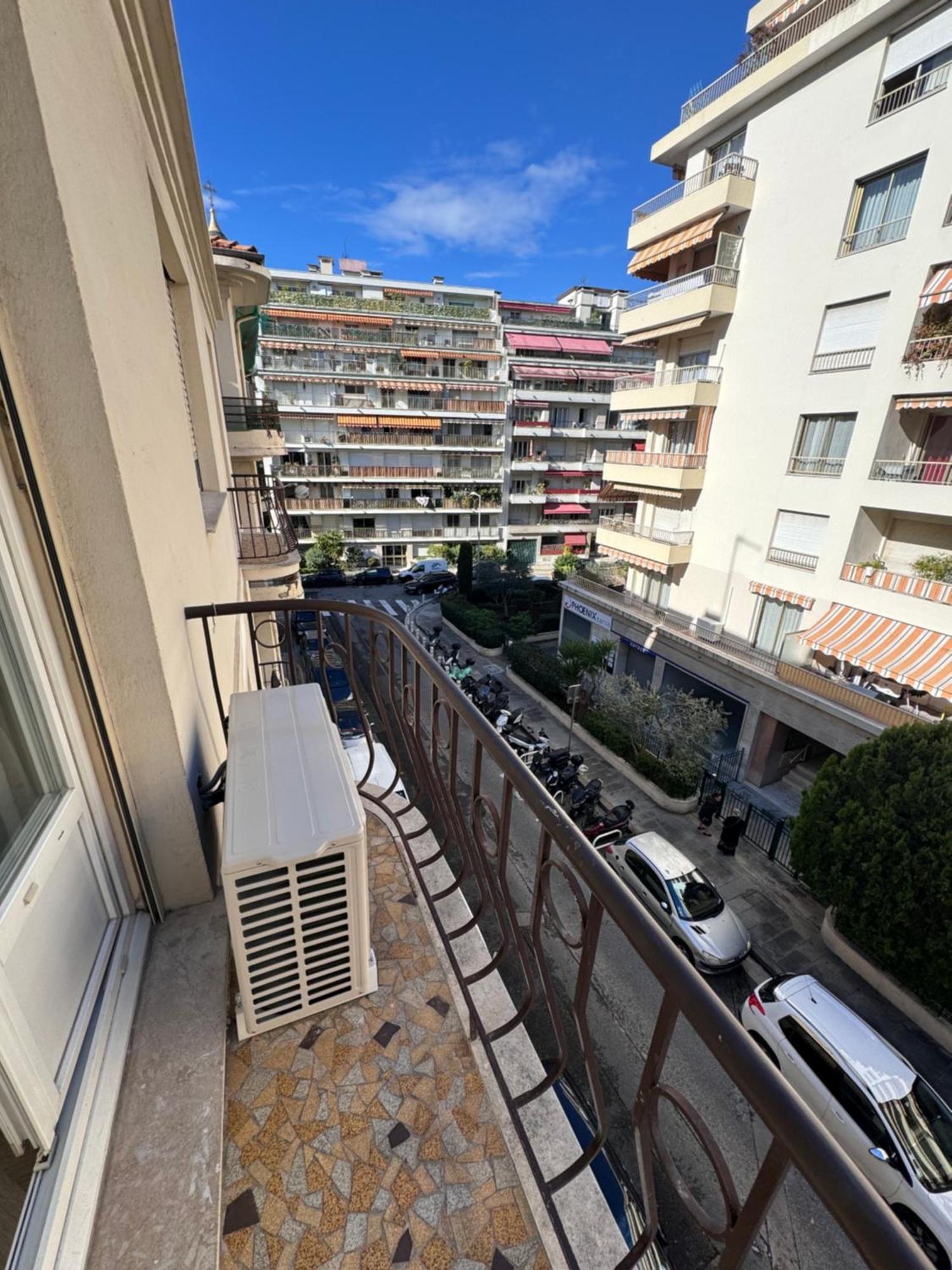 Oscar Apartment นีซ ภายนอก รูปภาพ